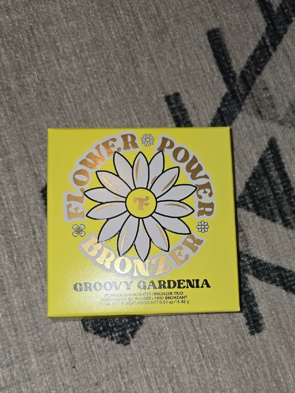 Trixie Cosmetics Flower Power Bronzer Trio - Groovy Gardenia